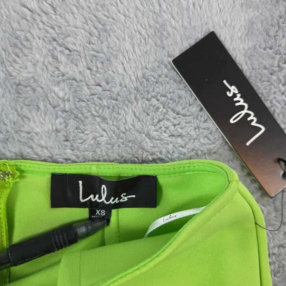 Lulus‎ Women XS She's Bold Neon Green Mini Skirt Bodycon High Waist Scuba Knit